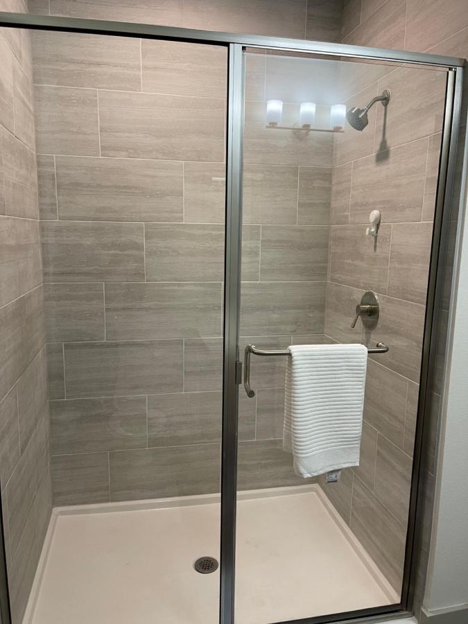 Cozy Retreat-Free Reserved Parking-Pool 艾迪生 外观 照片